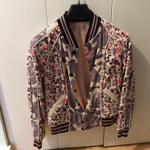Coach Jackets & Blazers - Women’s Coach Bomber Satin Resversible Pink Floral